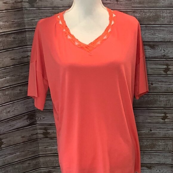 🔥🔥SALE🔥🔥Salmon Short Sleeve Soft T-Shirt NWOT - Picture 2 of 4